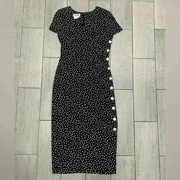 Maggy London Dresses & Skirts - Maggy London Dress Size 10